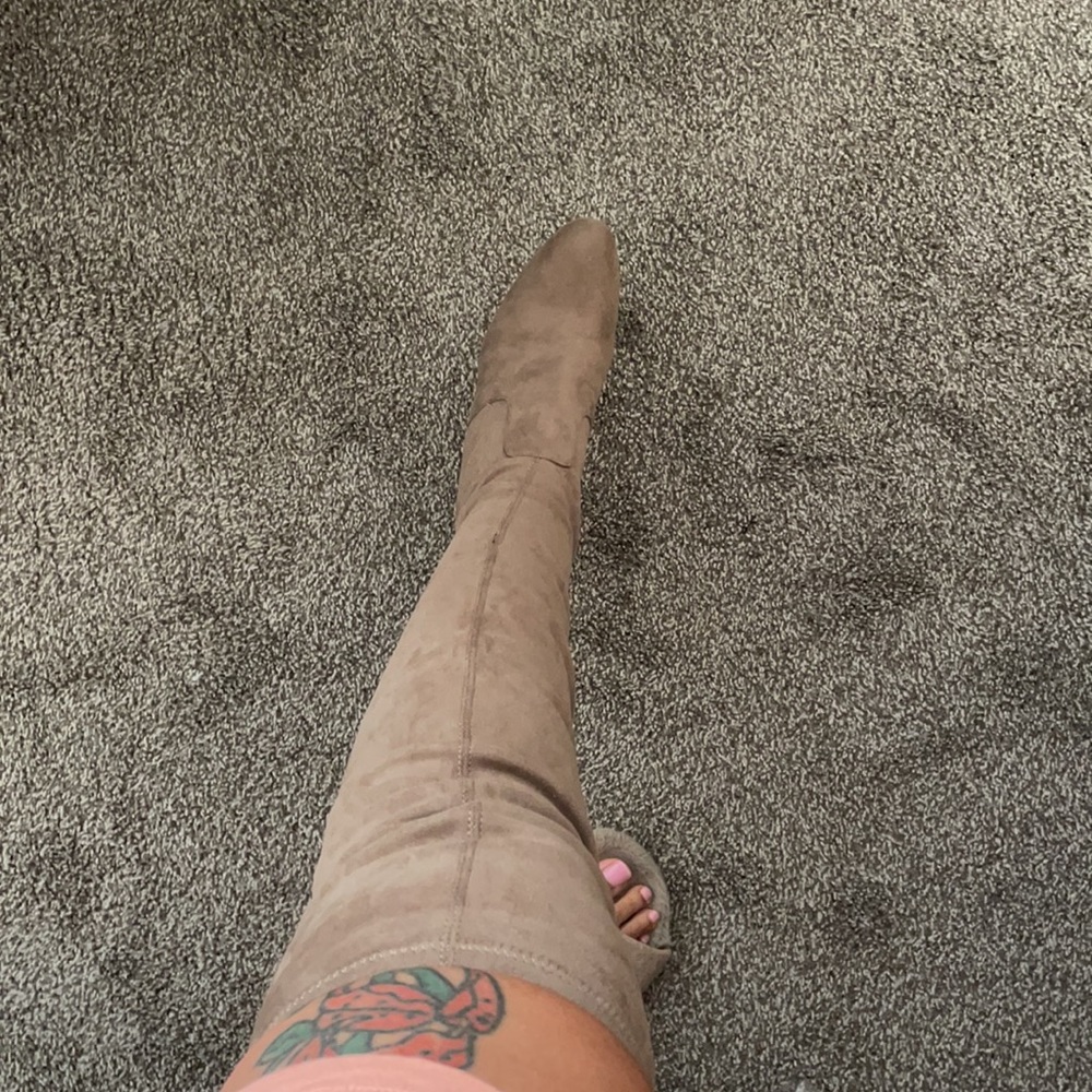 Steve Madden - Picture 2 of 5